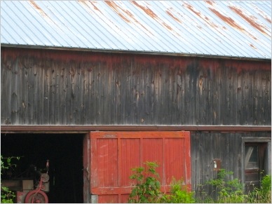 red barn door